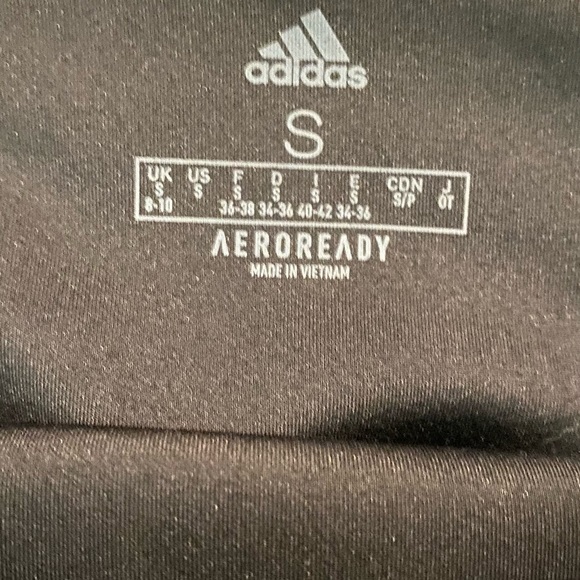 LIKE NEW Adidas Leggings W Pockets! - Picture 2 of 2